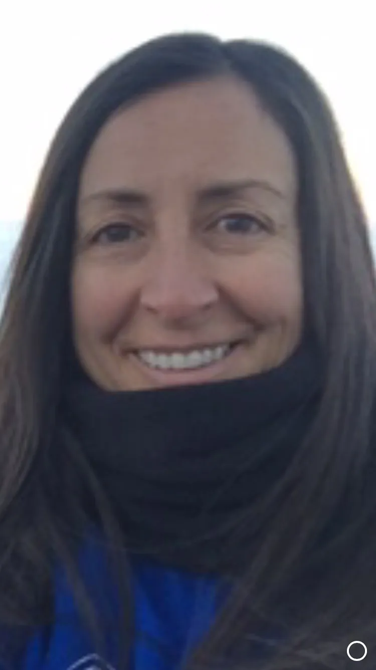 Leslie Cohen headshot
