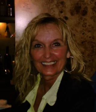 Kerry Hanson headshot