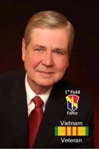Kent Foster Keenan headshot