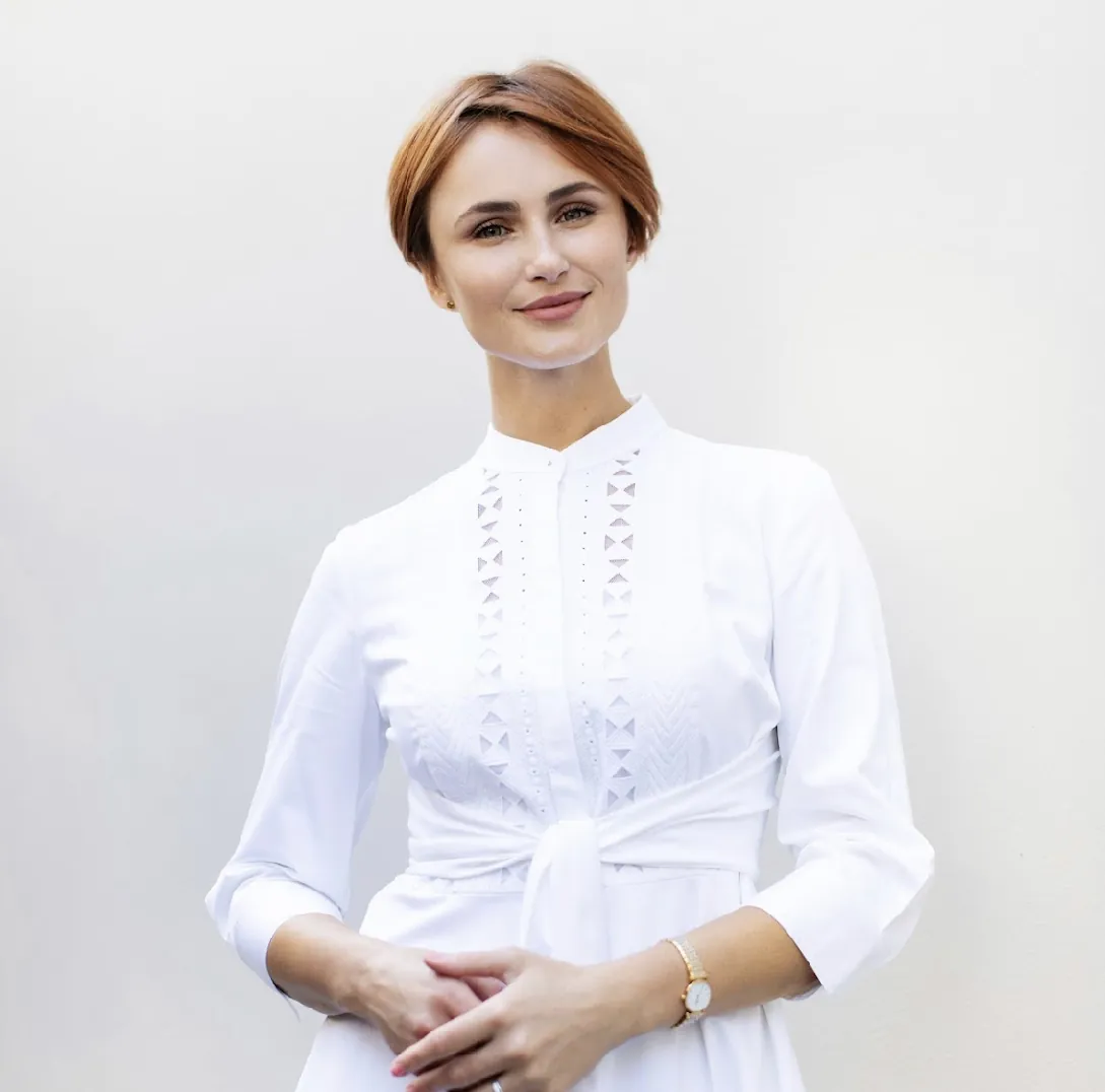 Veronica Mocanu headshot