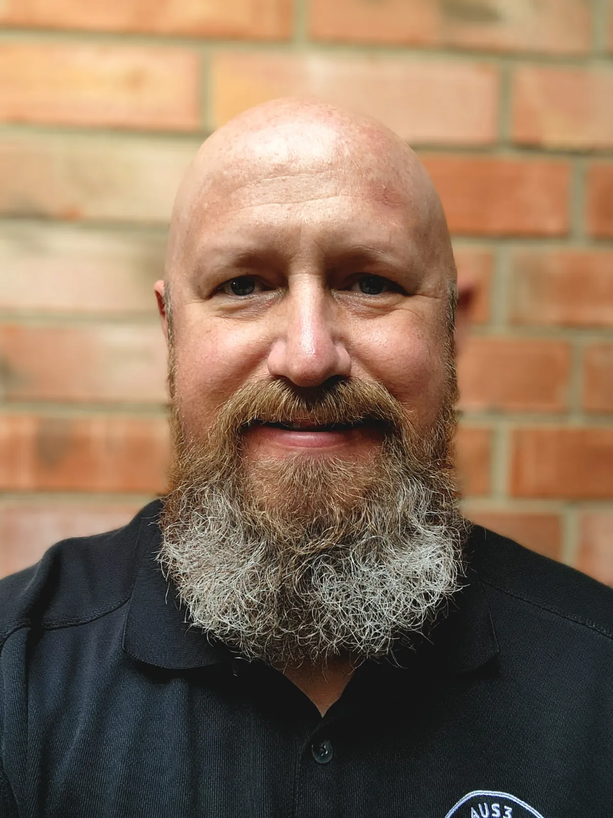 Jonathan L Fox headshot