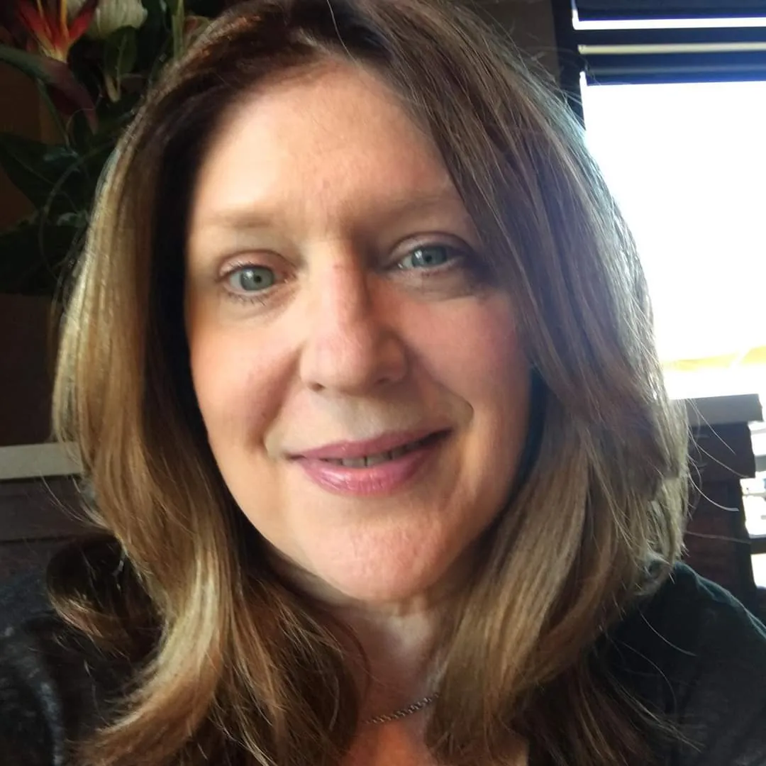 Julie Rochelle Stevenson headshot