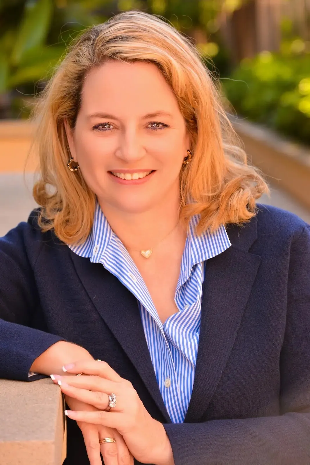 Lynn Kline headshot