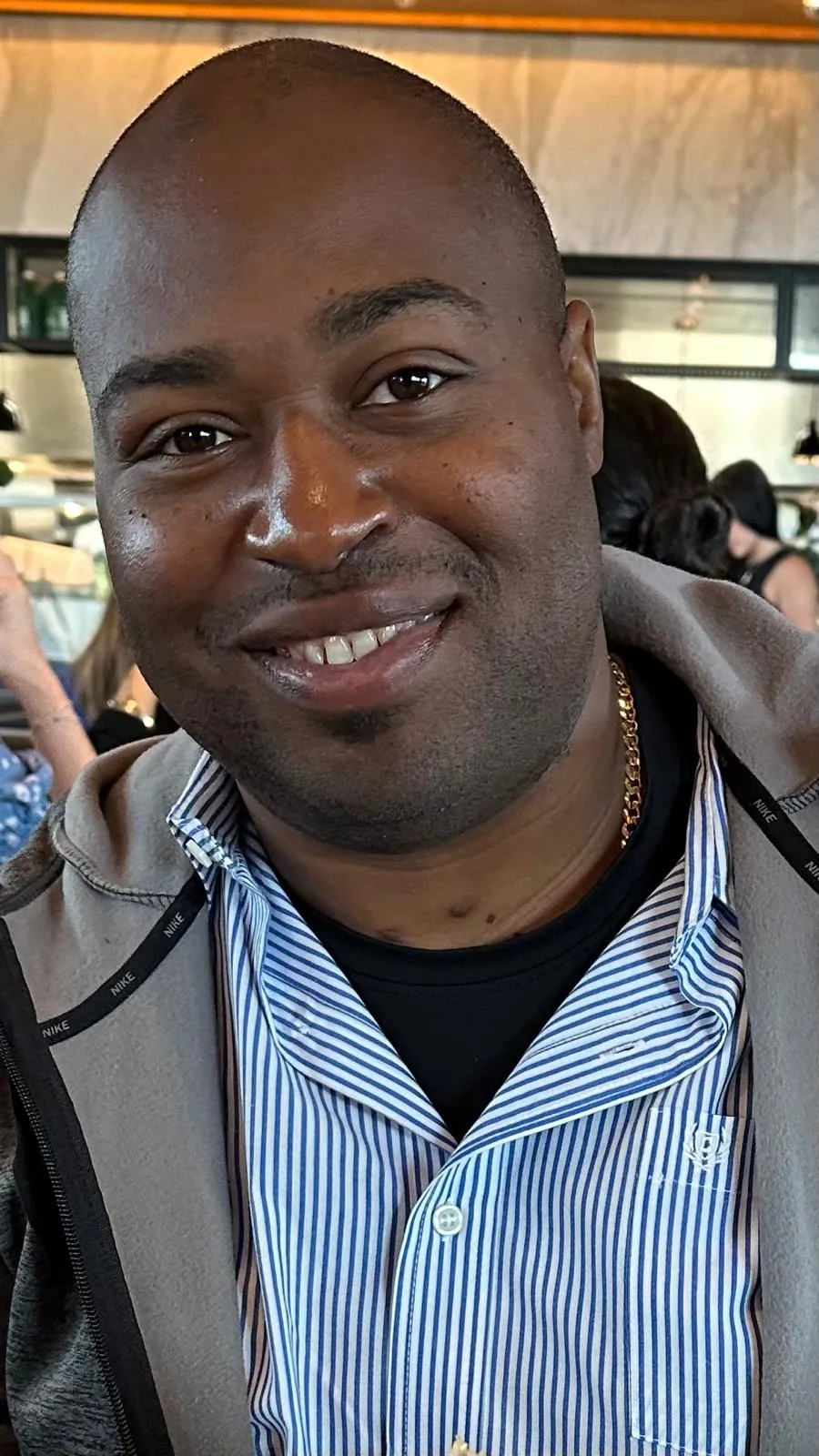 Devorn A Harris headshot