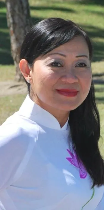 Kim Phuong Dang headshot