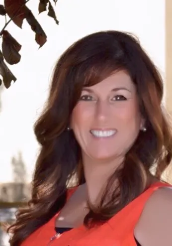 Katherine P. Courtney headshot