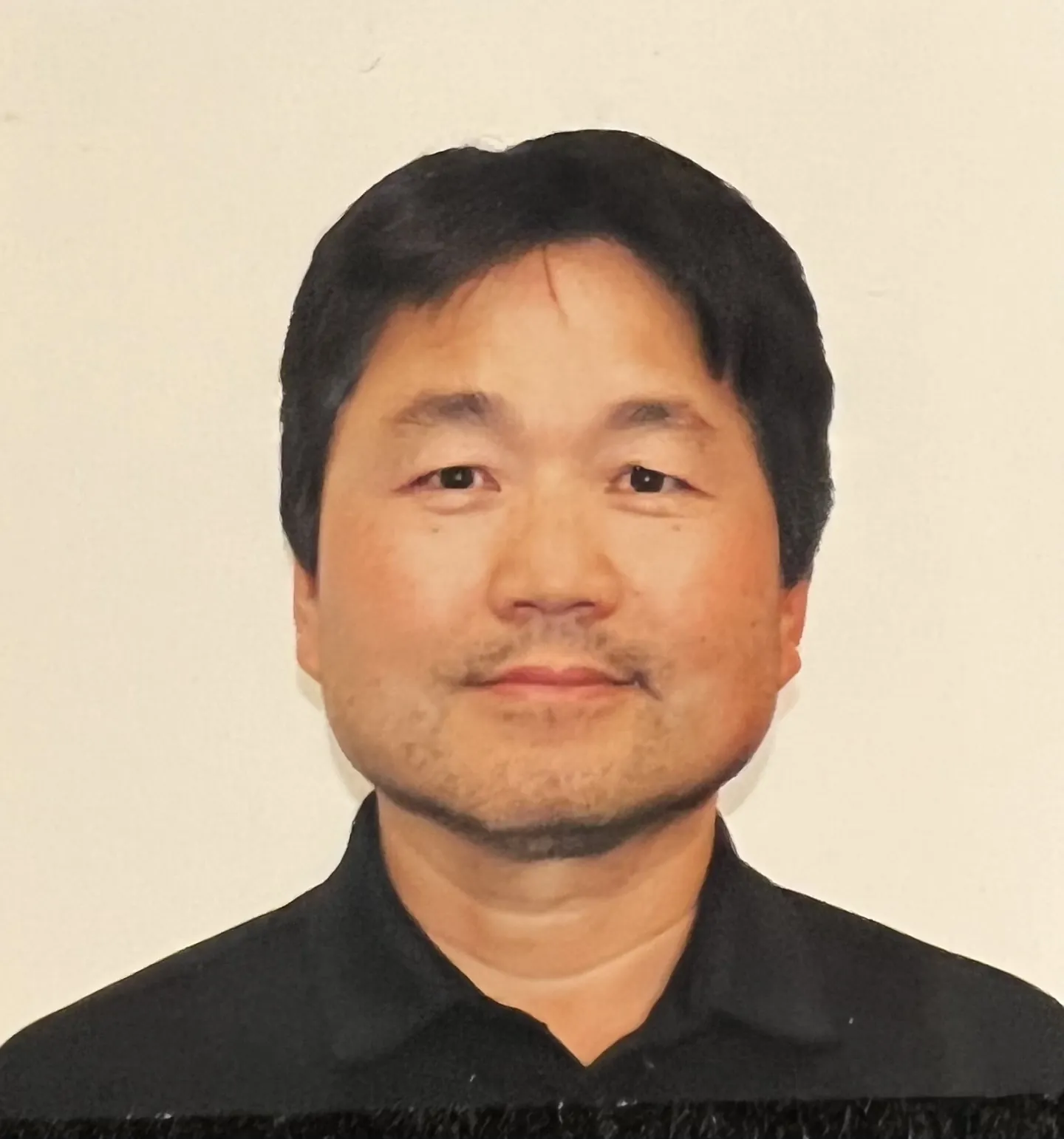 Yoon Taek CHO headshot