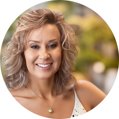 Donna Mersman headshot