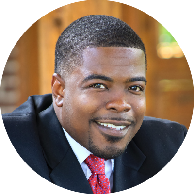Nehemiah Heidelberg headshot