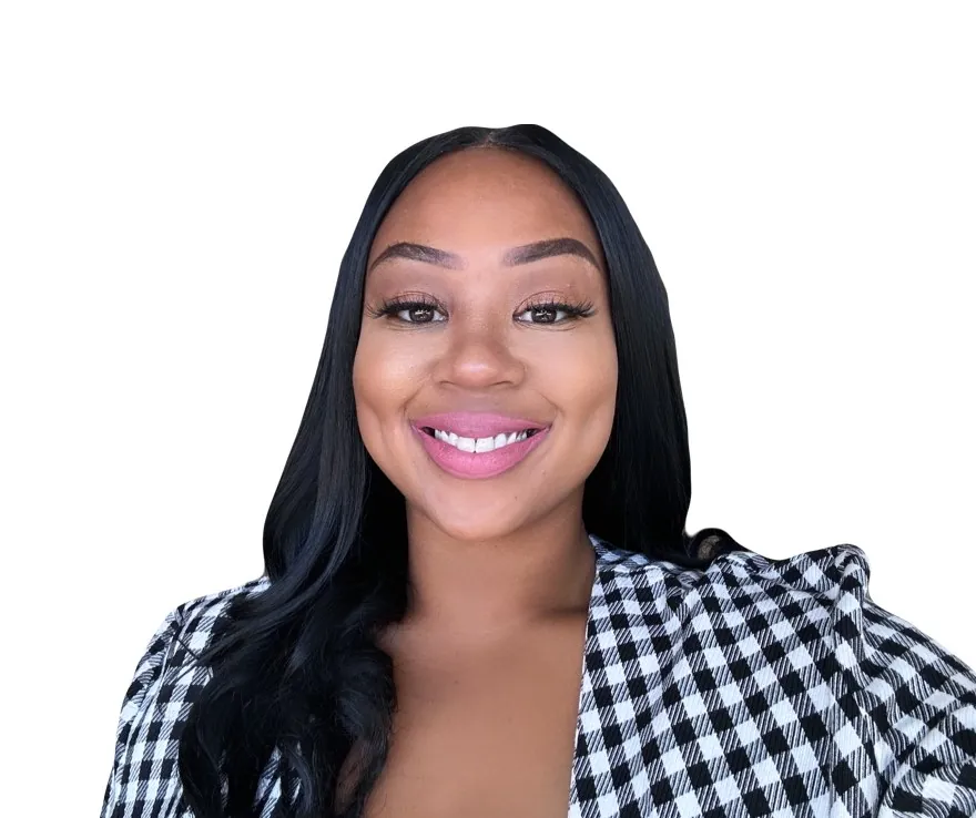 Ashley Yow headshot