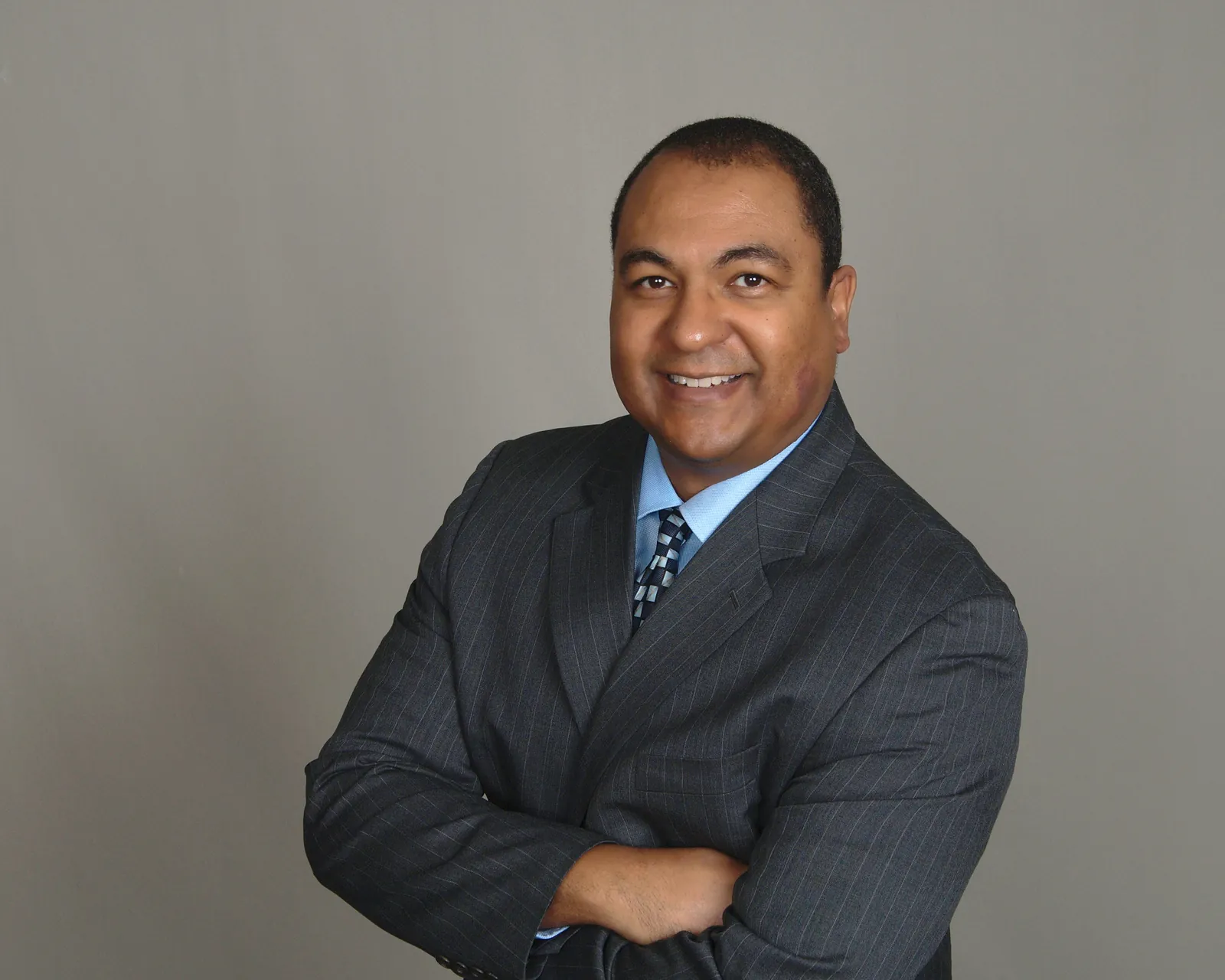 Gregory Lee headshot