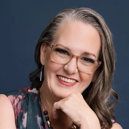 Teri L Black headshot