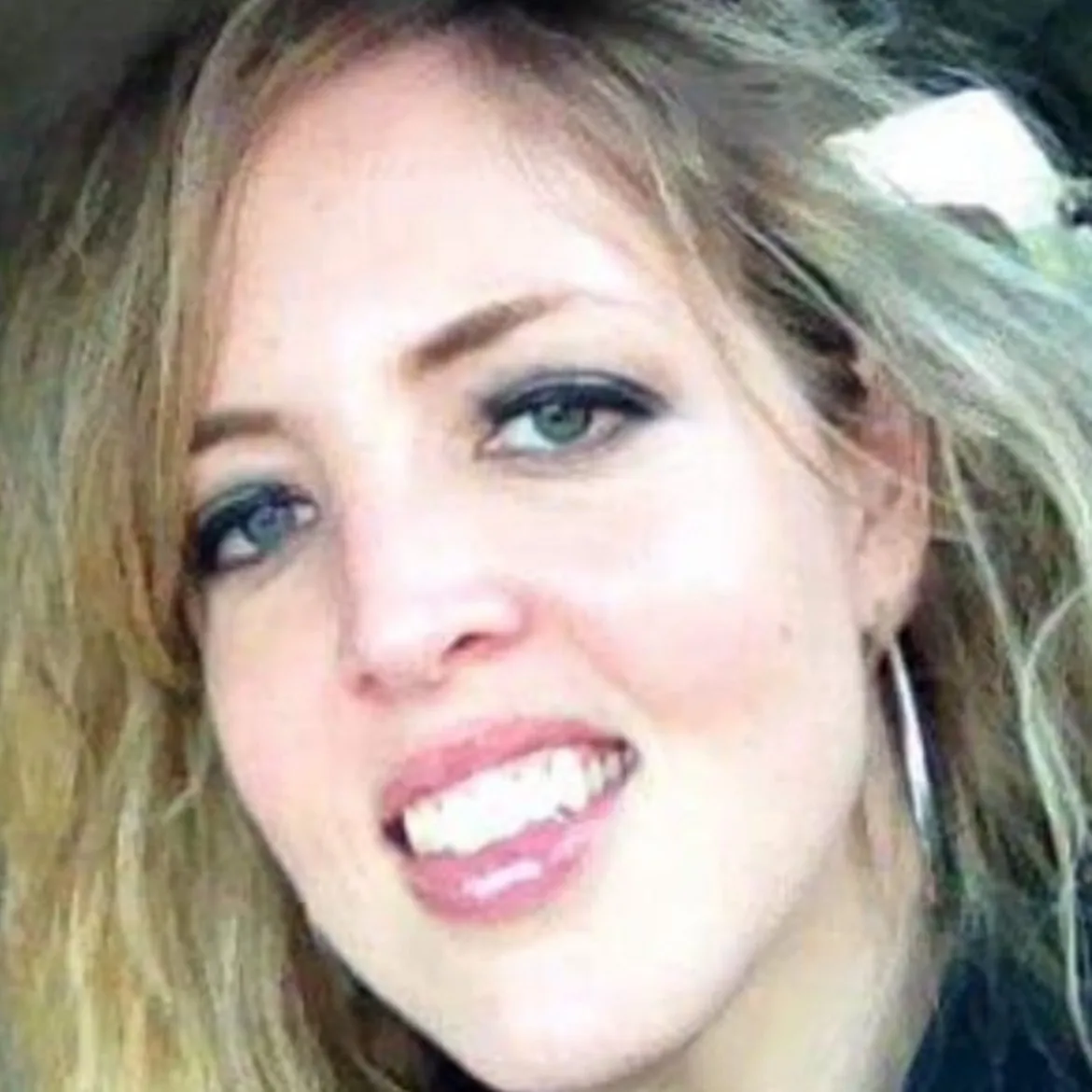 Ann Jewett headshot