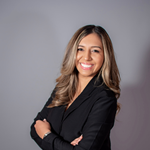 Ivana Olivares headshot