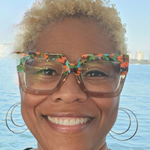 Robyn Tolbert-Warrick headshot