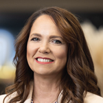 Vicki Ward headshot