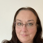 Robin Guyle headshot