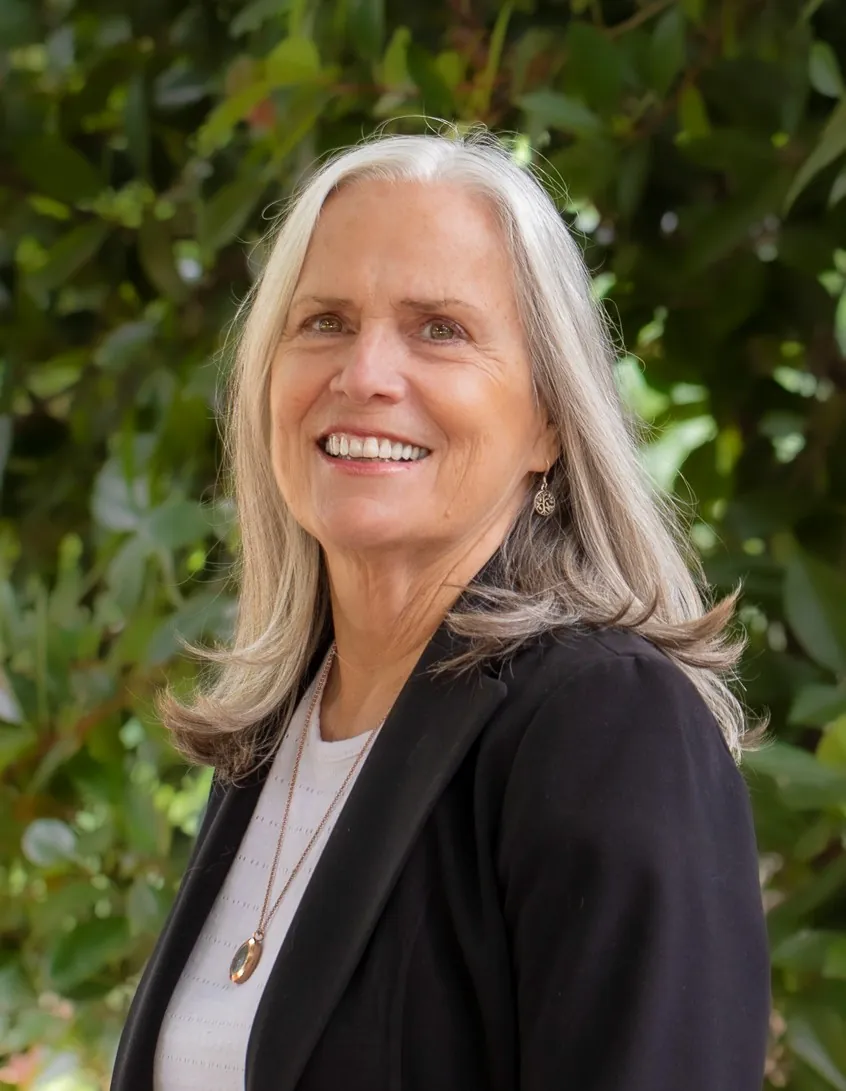 B. D. Lehmann headshot