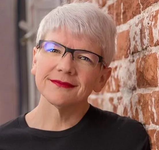 JoAnn Wages headshot