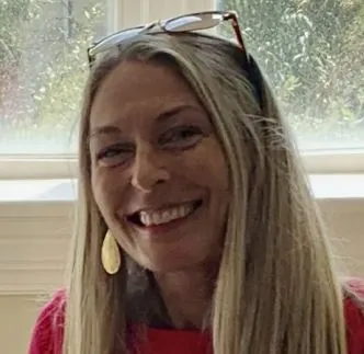 Claudine Renee Kratz headshot
