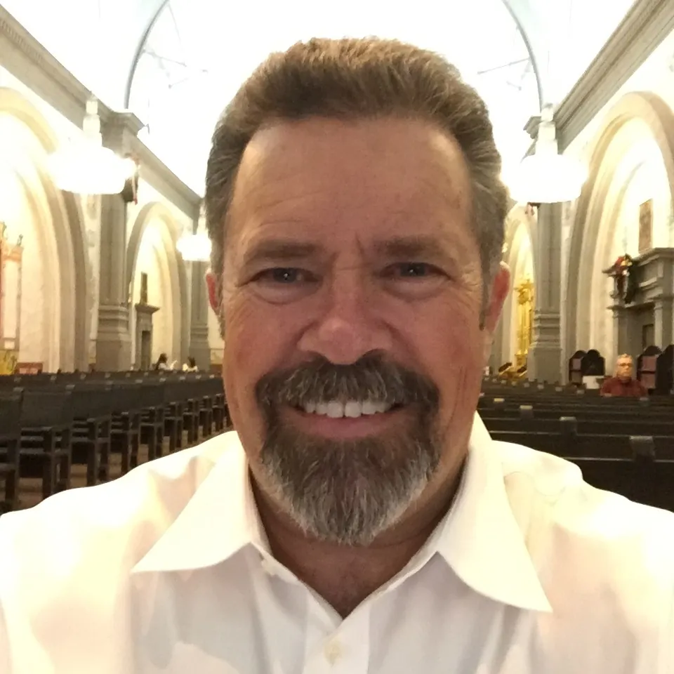 Robert F. Bolduc headshot