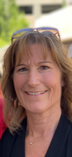 Dana L Walton headshot