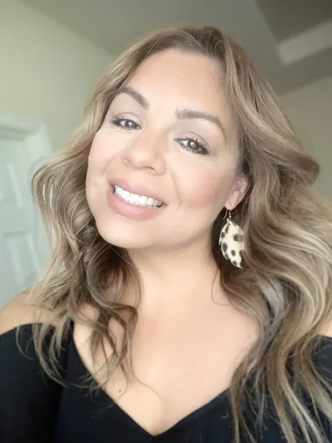 Carol Rendon headshot
