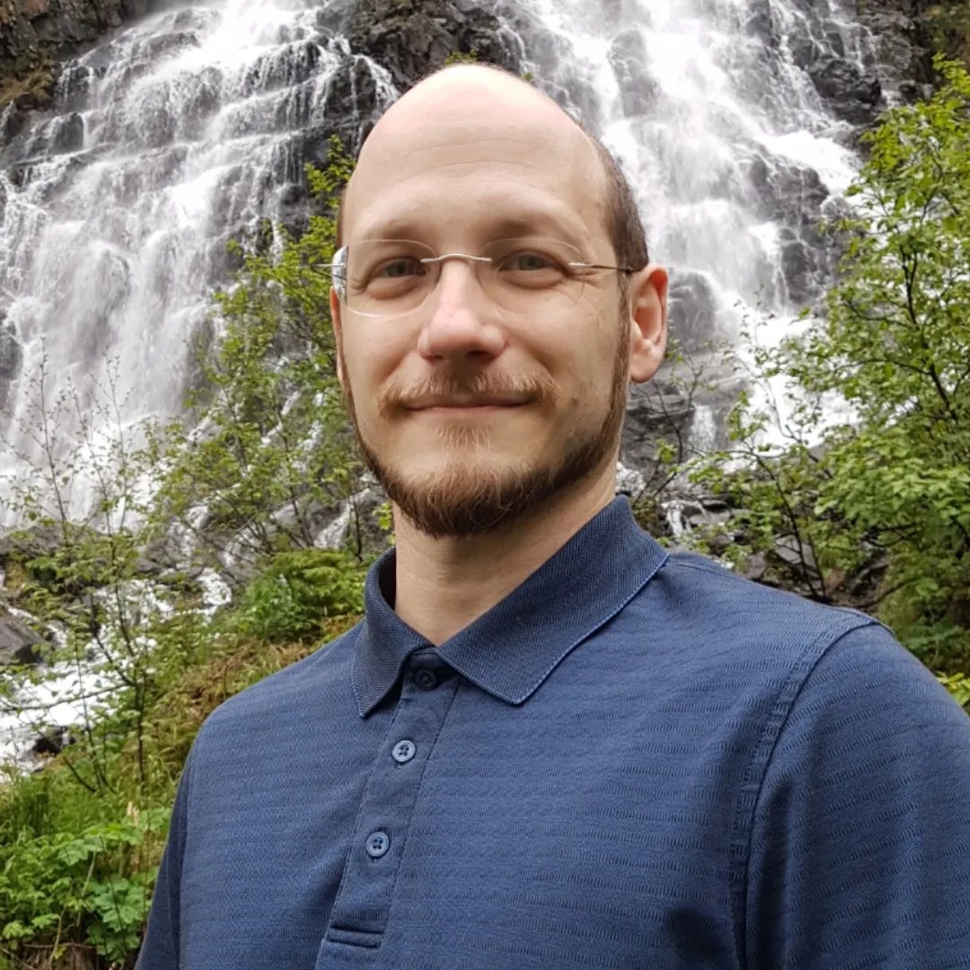 Brian Rosenberg headshot