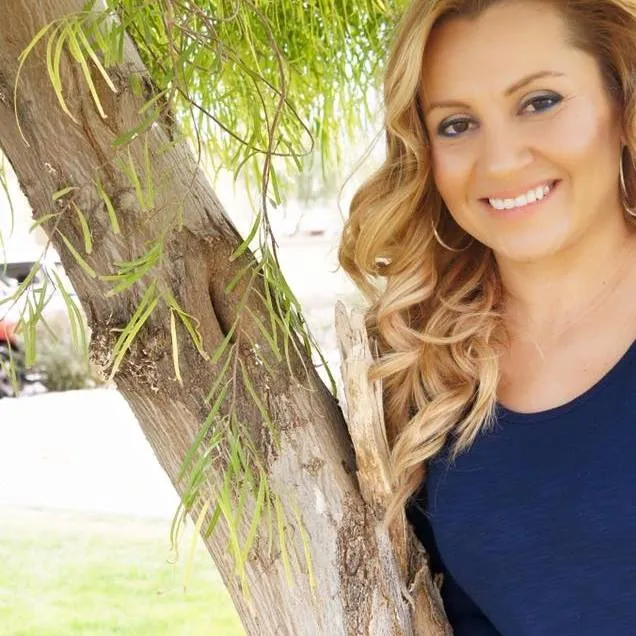 Araceli J Castillo headshot