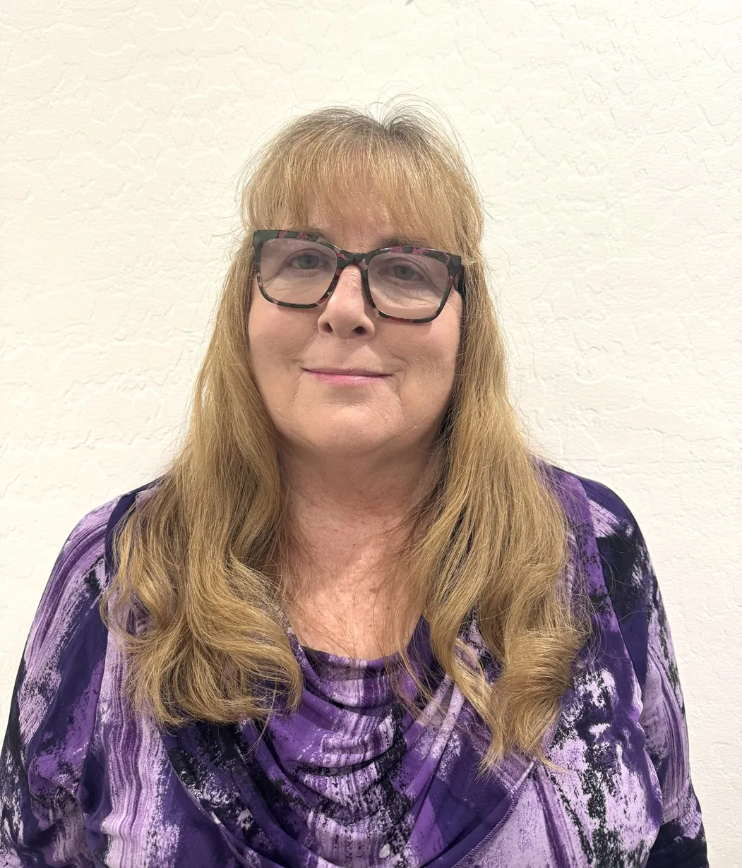 Paula Risius headshot