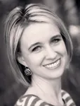 Jennifer Flake headshot