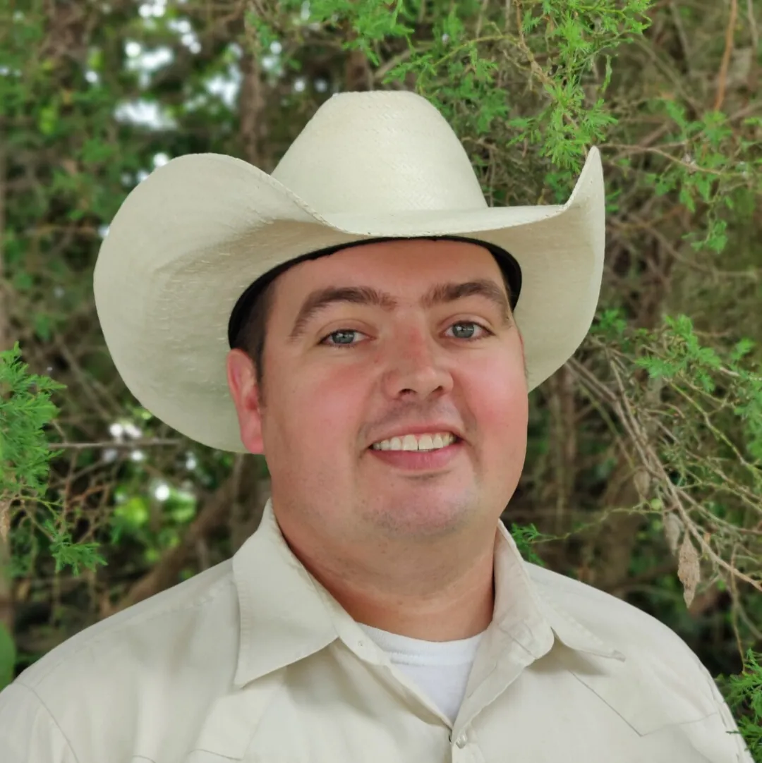 Sean Beazley headshot