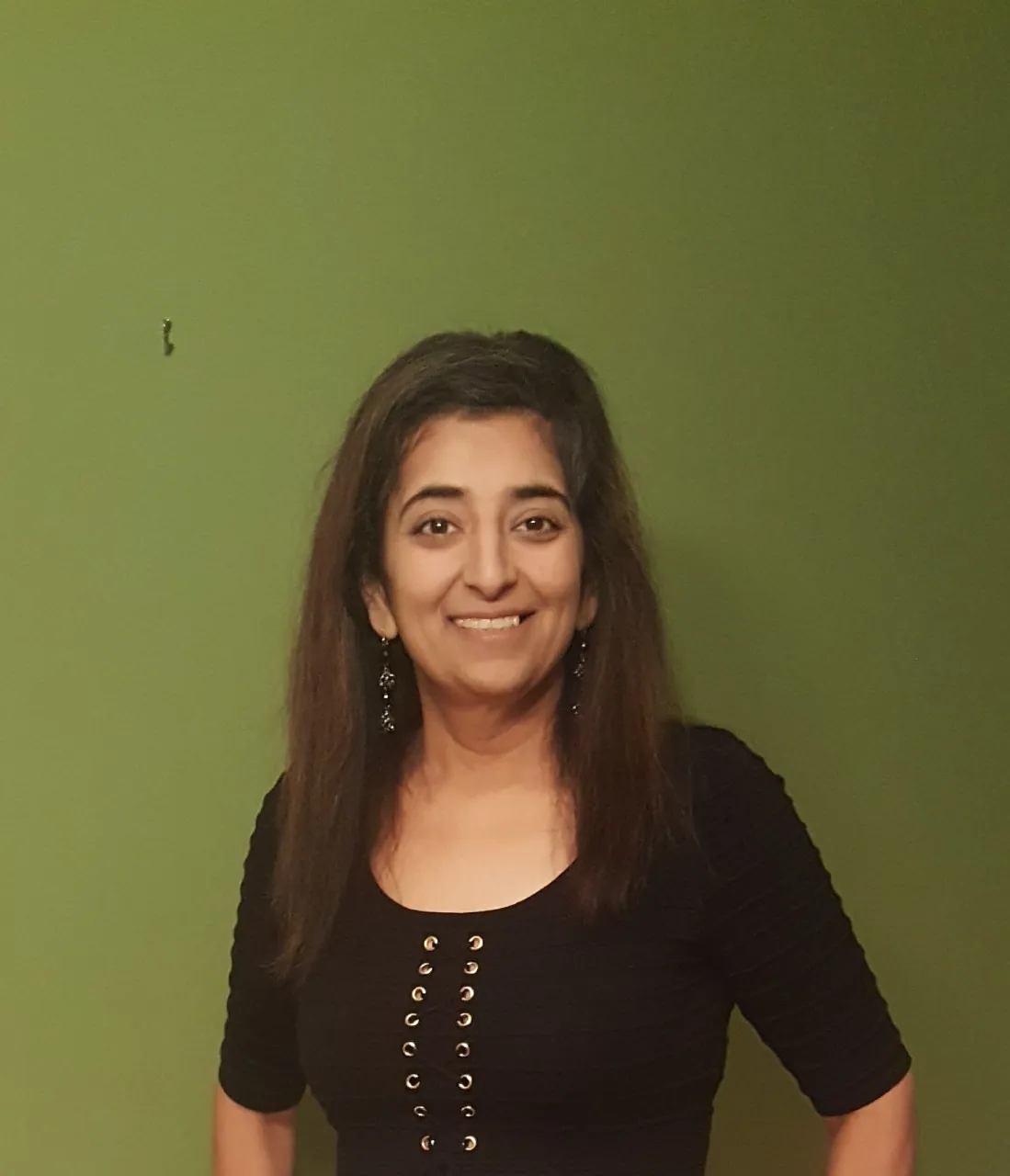 Ritu Chugh headshot