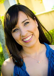 Rosalinda V. Landeros headshot