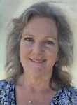 Laura E. Santamaria headshot