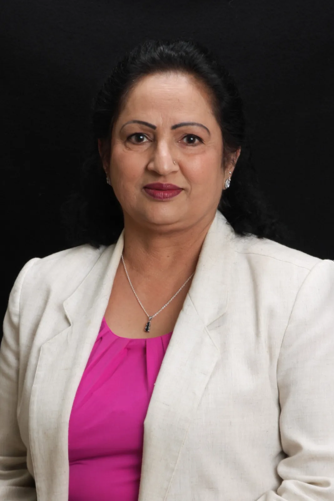 Kiran Sidher headshot
