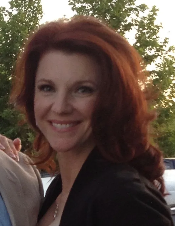 Dana Marbry headshot
