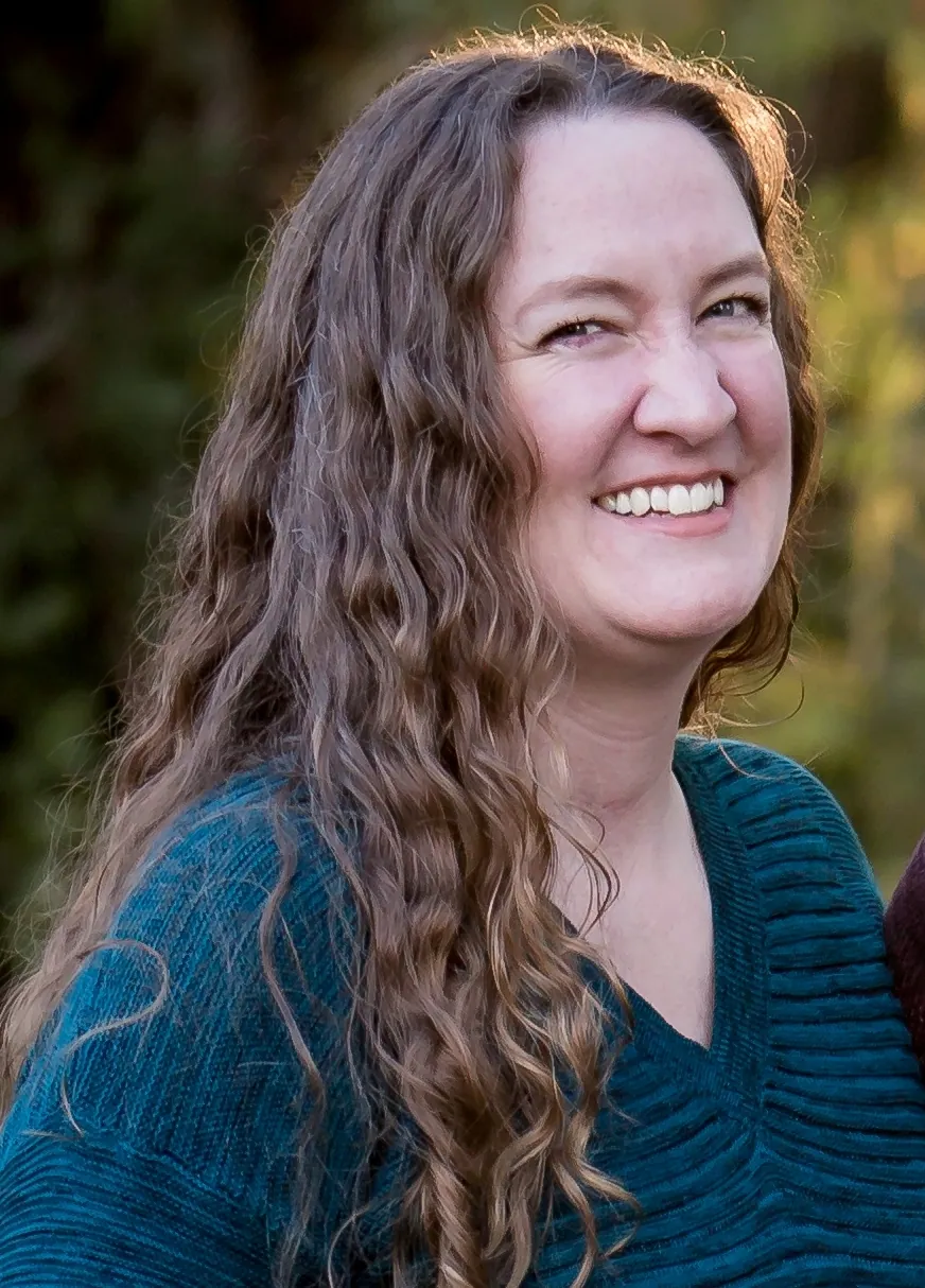 Errin Schroeder headshot