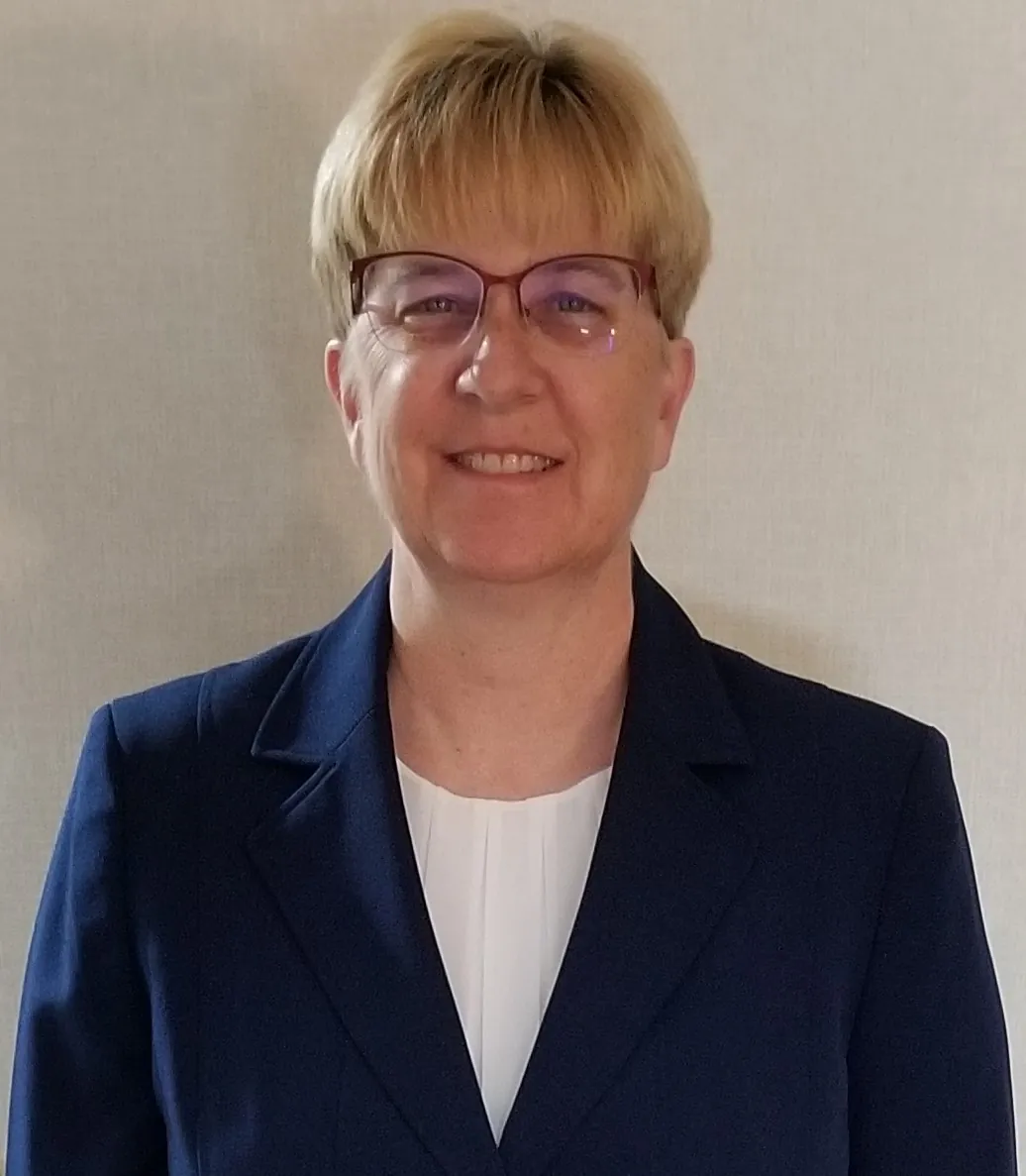 Holly L. Cook-Stading headshot