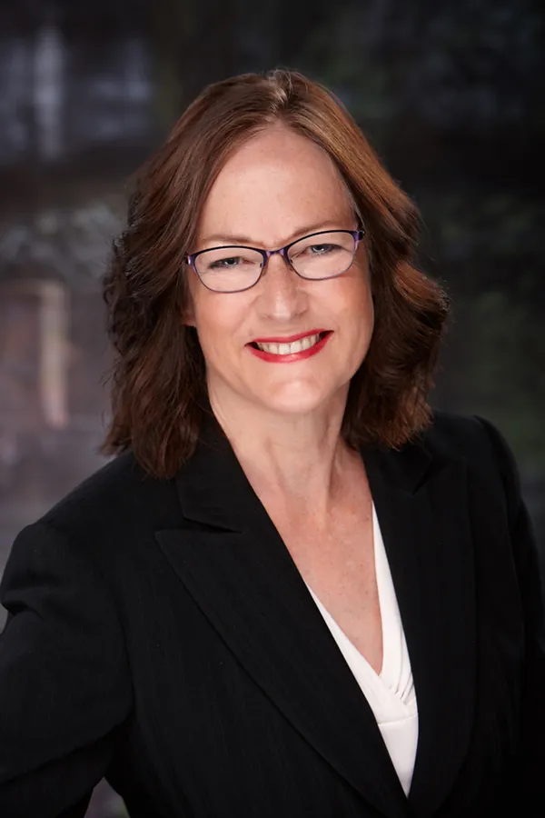 Linda Lea Harrison headshot