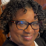 LaMaris Groves headshot