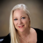Suzanne Canevello headshot