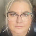 Doris Burnett headshot