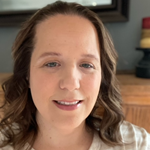Shannon Webb headshot