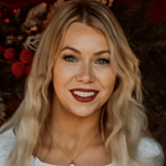 ASHLEY WAGNER headshot