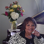 Lottie Mikell-Harris headshot