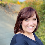 Candie Castellanos headshot