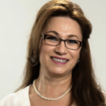Noemi Abolmoluki headshot