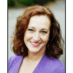 Christina Woelz headshot
